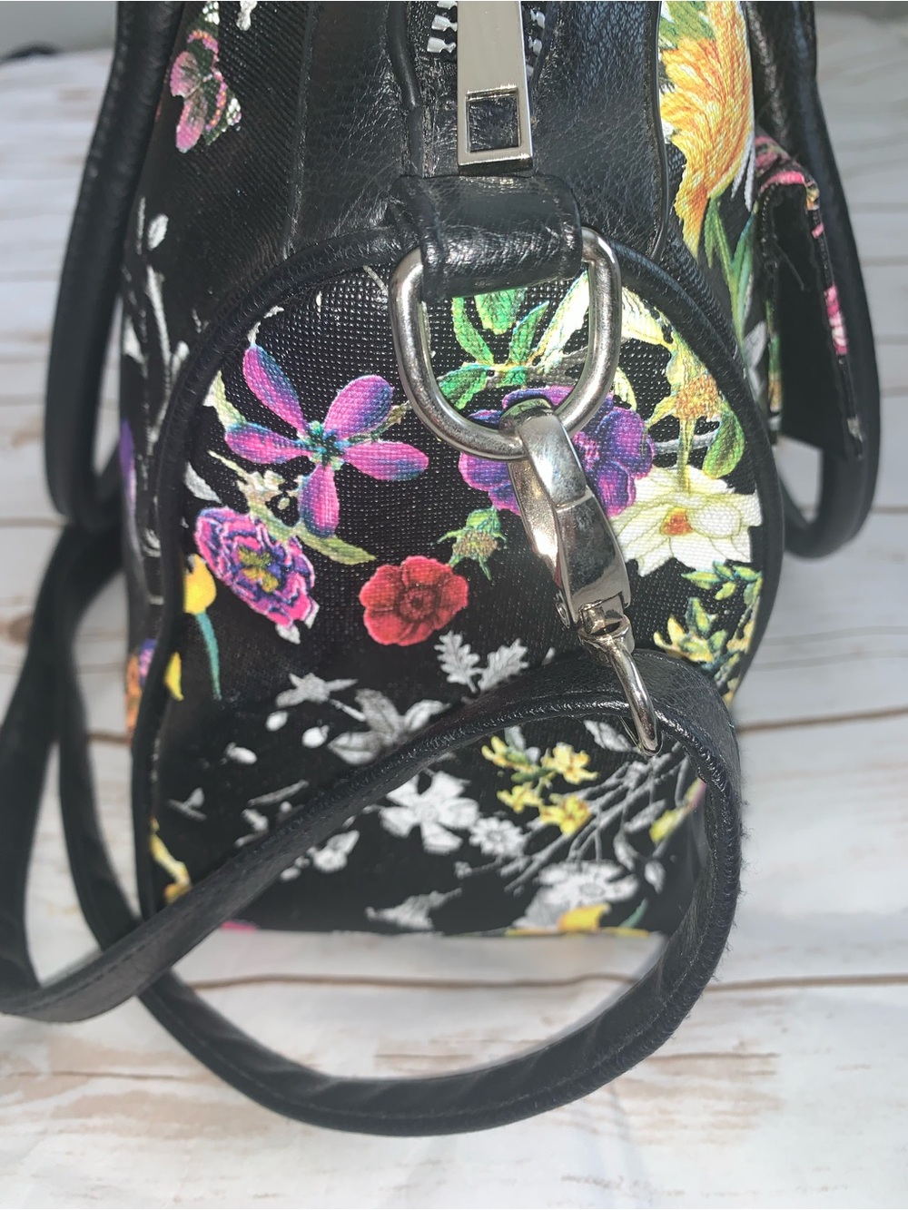 Torrid  Black Floral Shoulder Tote with Removable Strap - Picture 4 of 15
